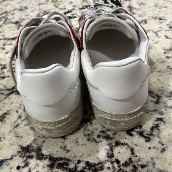 OFF-WHITE Vulcanized 5.0 Low Top Men’s Size 10 / 43